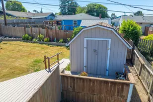1960 Lincoln St, North Bend, OR 97459 - Photo 31