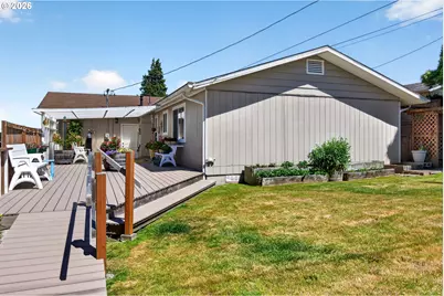 1960 Lincoln St, North Bend, OR 97459 - Photo 27