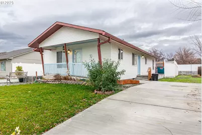 515 SE 6th St, Hermiston, OR 97838 - Photo 3