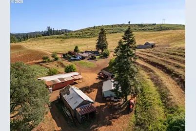 1066 Red Hill Rd, Oakland, OR 97462 - Photo 5