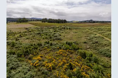 1066 Red Hill Rd, Oakland, OR 97462 - Photo 39