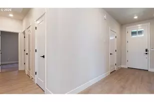 2224 Veneta Ave S, Salem, OR 97306 - Photo 3