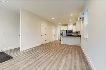 7754 SW Bonita Rd, Tigard, OR 97224 - Photo 3