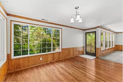 1910 Ash St, North Bend, OR 97459 - Photo 27