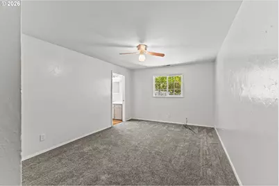 1910 Ash St, North Bend, OR 97459 - Photo 13