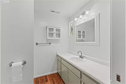 1910 Ash St, North Bend, OR 97459 - Photo 15