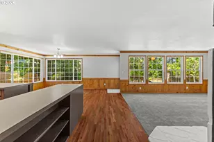 1910 Ash St, North Bend, OR 97459 - Photo 21