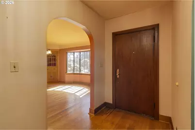 809 NE Jackson School Rd, Hillsboro, OR 97124 - Photo 5