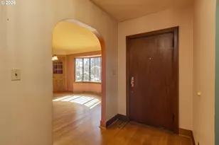809 NE Jackson School Rd, Hillsboro, OR 97124 - Photo 5