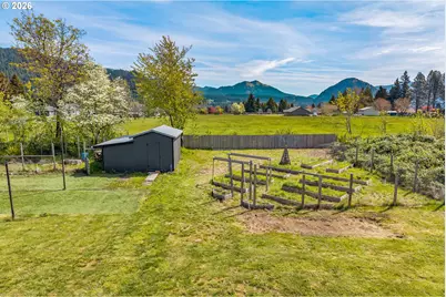 71 Atlas St, Carson, WA 98610 - Photo 31