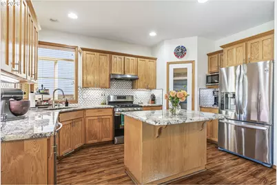 18106 NE 22nd St, Vancouver, WA 98684 - Photo 11