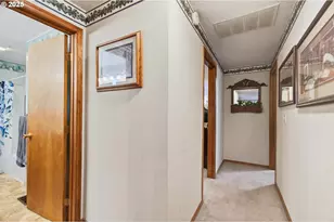 58845 Hovland Way, Saint Helens, OR 97051 - Photo 17