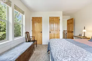 1105 29th St, Hood River, OR 97031 - Photo 41