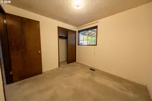 10107 Emily Dr, Island City, OR 97850 - Photo 25