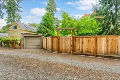 676 9th St, Lake Oswego, OR 97034 - Photo 23