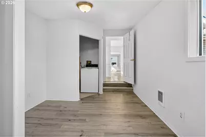 134 S 3rd St, Saint Helens, OR 97051 - Photo 11