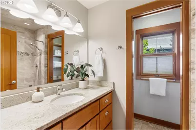 909 Nina Ln, Hood River, OR 97031 - Photo 17