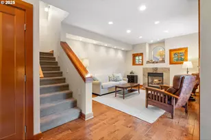 909 Nina Ln, Hood River, OR 97031 - Photo 5