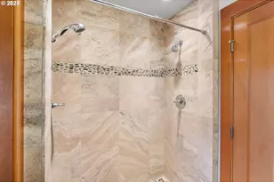 909 Nina Ln, Hood River, OR 97031 - Photo 17