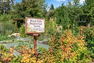 909 Nina Ln, Hood River, OR 97031 - Photo 29