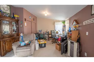 1361 Private Dr, Coquille, OR 97423 - Photo 9