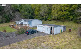 1361 Private Dr, Coquille, OR 97423 - Photo 5