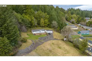 1361 Private Dr, Coquille, OR 97423 - Photo 43