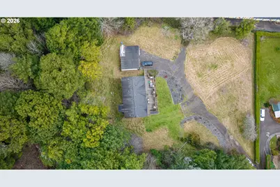 1361 Private Dr, Coquille, OR 97423 - Photo 35