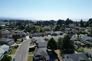872 Jodee Ln, Brookings, OR 97415 - Photo 39