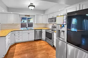 872 Jodee Ln, Brookings, OR 97415 - Photo 9