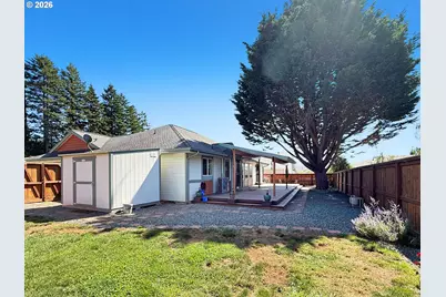 872 Jodee Ln, Brookings, OR 97415 - Photo 33