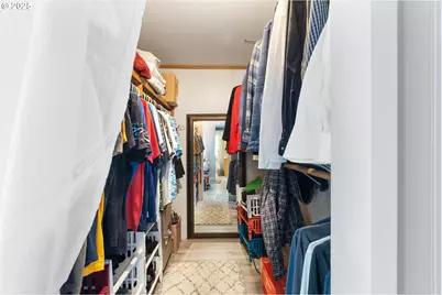 1160 Cleveland Loop Dr, Roseburg, OR 97471 - Photo 21