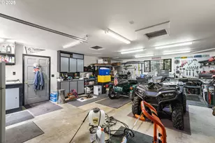 1160 Cleveland Loop Dr, Roseburg, OR 97471 - Photo 29