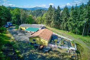 1160 Cleveland Loop Dr, Roseburg, OR 97471 - Photo 7