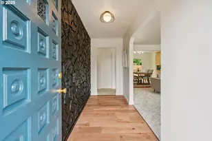 2736 SW Sylvania Terrace, Portland, OR 97219 - Photo 3