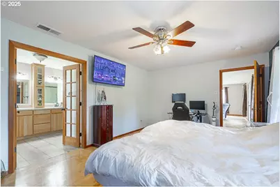 12111 Cougar Ln, Turner, OR 97392 - Photo 15