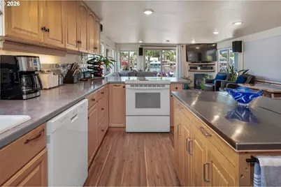 429 N Bridgeton Rd #15, Portland, OR 97217 - Photo 13