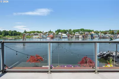 429 N Bridgeton Rd #15, Portland, OR 97217 - Photo 3