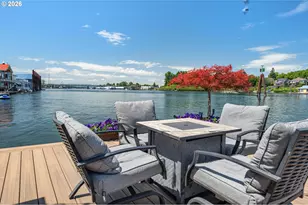 429 N Bridgeton Rd, Portland, OR 97217 - Photo 1