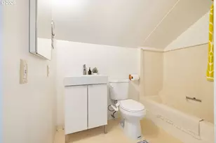 13145 SW Shore Dr, Tigard, OR 97223 - Photo 37