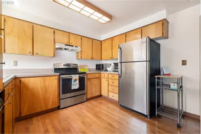 13145 SW Shore Dr, Tigard, OR 97223 - Photo 17