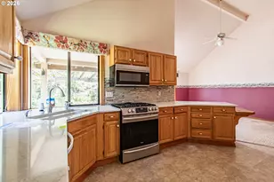 15329 SW Sunset Blvd, Sherwood, OR 97140 - Photo 9