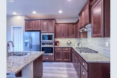 15566 SW Wren Ln, Beaverton, OR 97007 - Photo 11