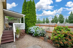 1949 SE Palmquist Rd, Gresham, OR 97080 - Photo 37