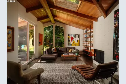10200 SW Hawthorne Ln, Portland, OR 97225 - Photo 5