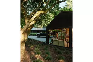 10200 SW Hawthorne Ln, Portland, OR 97225 - Photo 5