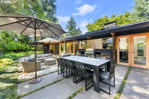 10200 SW Hawthorne Ln, Portland, OR 97225 - Photo 31