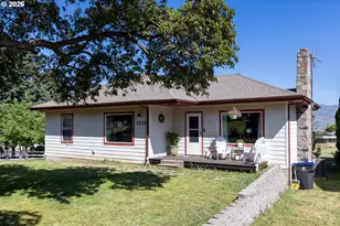 2215 E 16th St, The Dalles, OR 97058 - Photo 3
