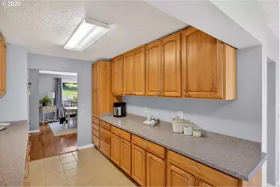 2215 E 16th St, The Dalles, OR 97058 - Photo 25