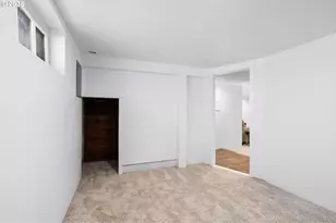 5020 SE Bush St, Portland, OR 97206 - Photo 37